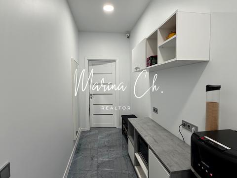 комерційна за адресою Гетьманська вул., 5