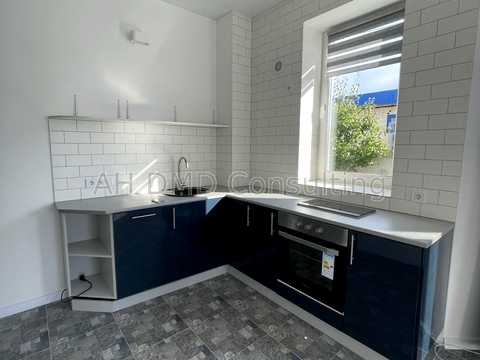 квартира за адресою Добробутна вул., 21