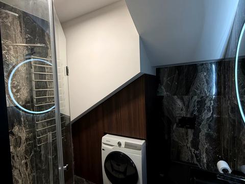квартира за адресою Очеретяна вул., 10
