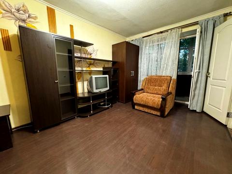 квартира за адресою Кленова вул., 1