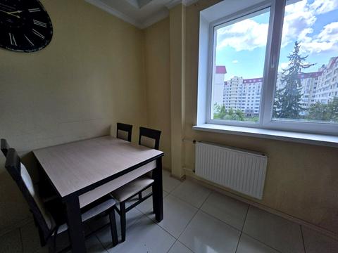квартира за адресою Коцюбинського вул., 8