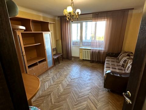 квартира за адресою Сергія Берегового вул. (Мартиросяна), 4