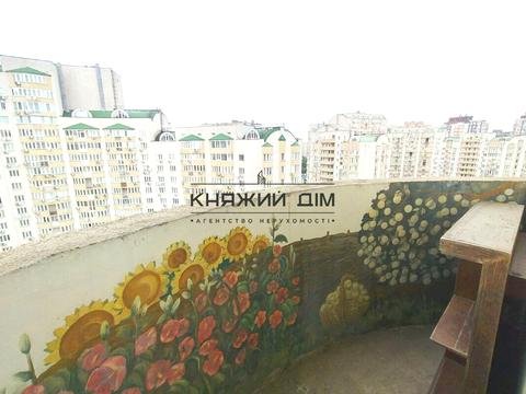 квартира по адресу Анны Ахматовой ул., 48