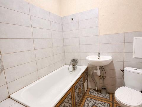 квартира за адресою Подільська вул., 1