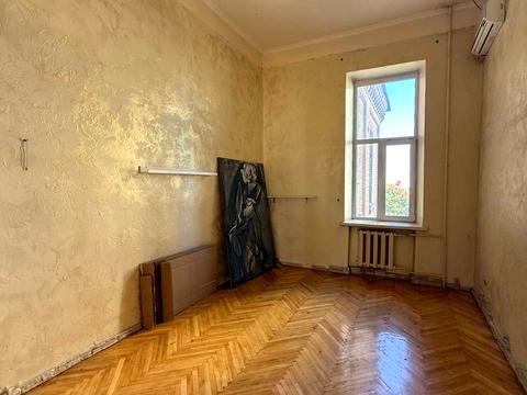 комерційна за адресою Січових Стрільців вул. (Артема), 12