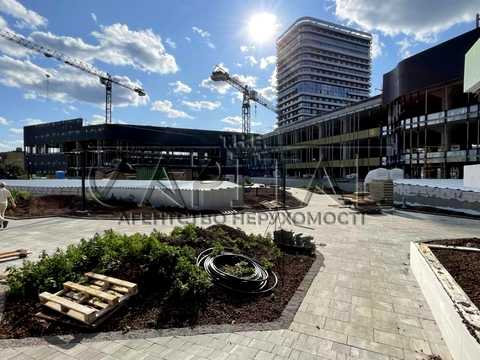 комерційна за адресою Київ, Ужгородський пров., 4/1