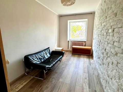 квартира за адресою Конотоп, Батуринська, 47