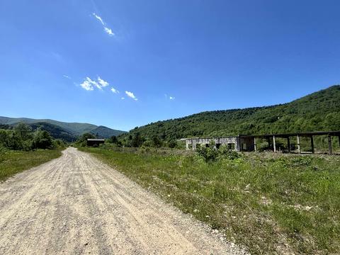 комерційна за адресою Лесі Українки вул., 30