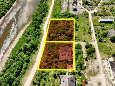 комерційна за адресою Лесі Українки вул., 30