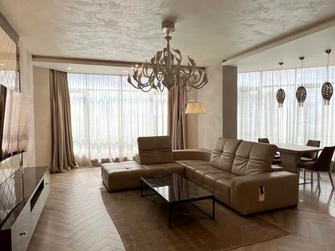 квартира за адресою Болсуновська вул. (Сергія Струтинського), 2