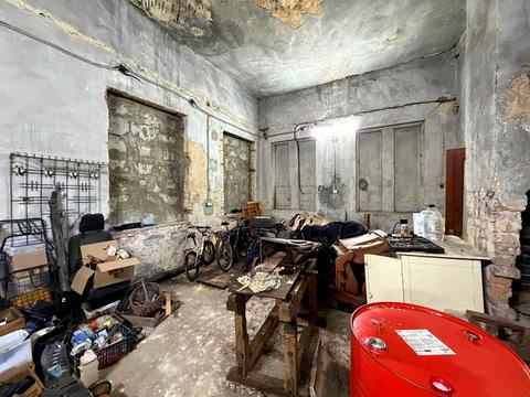 комерційна за адресою Солов'їна, 5