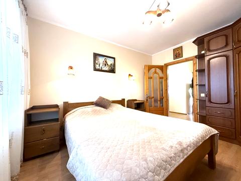 квартира за адресою Рівне, Академіка Грушевського вул., 42