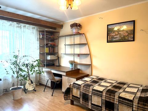 квартира за адресою Рівне, Академіка Грушевського вул., 42