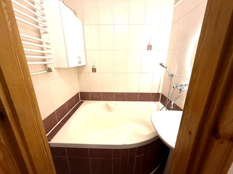 квартира за адресою Рівне, Академіка Грушевського вул., 42