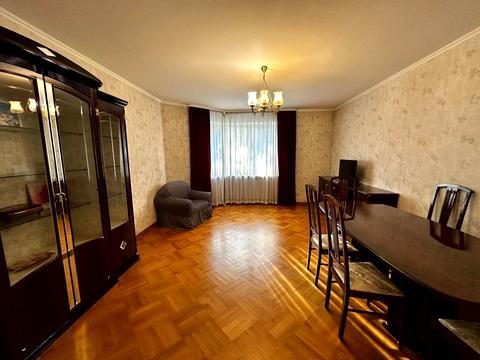 квартира по адресу Андрія Головка ул., 12
