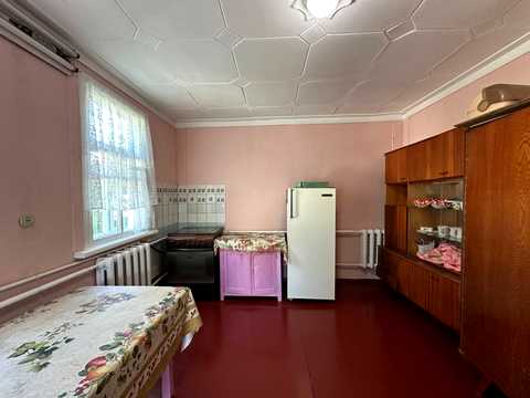 будинок за адресою соснова, 6
