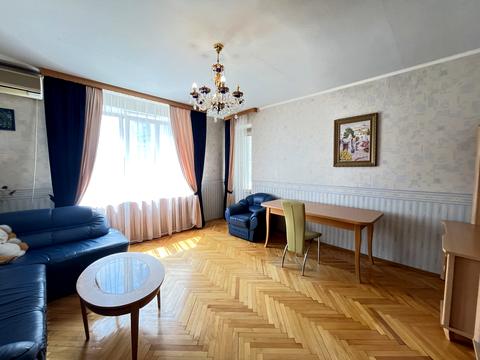 квартира за адресою Олександра Кониського вул., 37/41