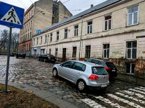 квартира по адресу Даниила Галицкого пл., 6
