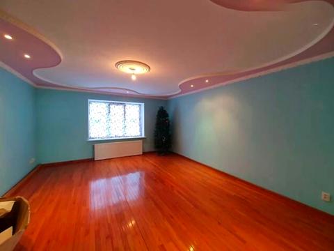 квартира по адресу Степана Бандеры ул., 87