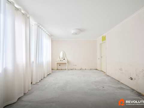 дом по адресу с. Богдановка, Осіння, 14