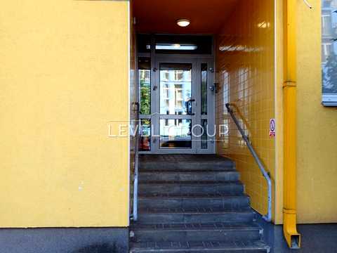 квартира за адресою Регенераторна вул., 4 к5