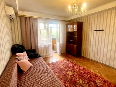 квартира за адресою Івана Котляревського бульв. (Праці), 5