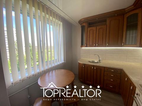 квартира за адресою Перемоги просп., 72