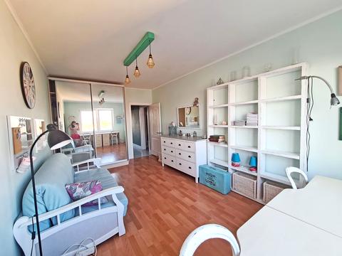 квартира за адресою Милославська вул., 8