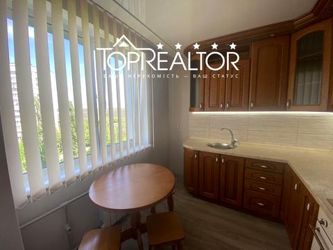квартира за адресою Перемоги просп., 72
