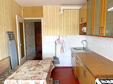 квартира за адресою Автозаводська вул., 93