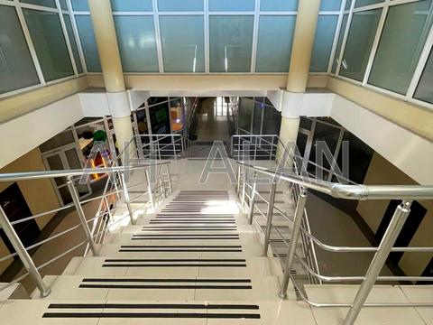 комерційна за адресою Мокра вул. (Кудряшова), 20а