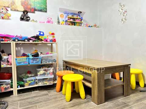 комерційна за адресою Мінеральна вул., 7-К