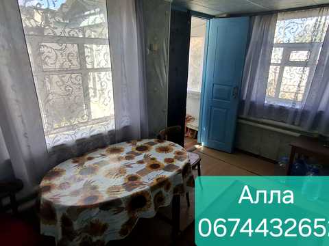 будинок за адресою Богдана Хмельницького