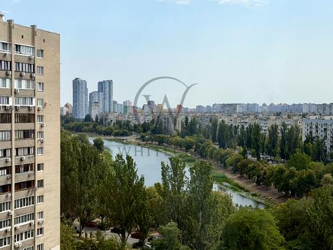 квартира за адресою Раїси Окіпної вул., 10