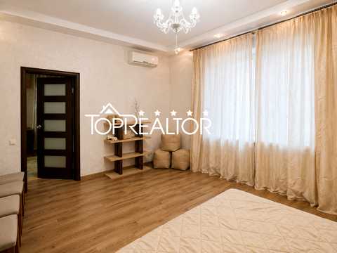 квартира за адресою Станіслава Партали вул. (Балакірєва), 23а