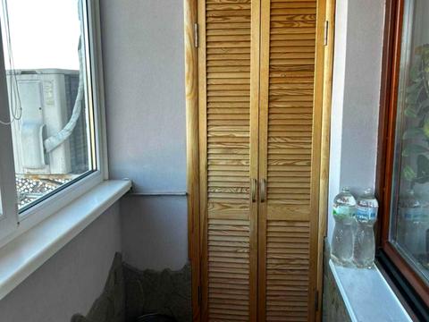 квартира за адресою Космонавтів вул., 40