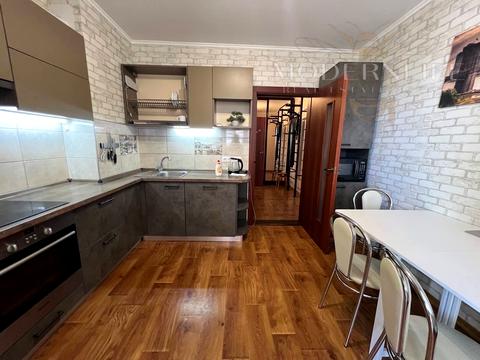 квартира за адресою Сергія Данченка вул., 3