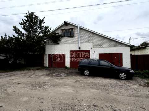 дом по адресу Челюскинцев въезд, 131