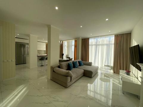 квартира за адресою Регенераторна вул., 4 к15