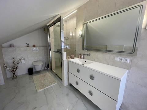 квартира за адресою Регенераторна вул., 4 к15