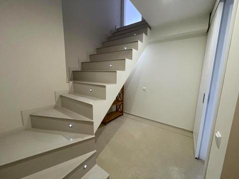 квартира за адресою Регенераторна вул., 4 к15