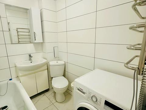 квартира по адресу Кропивницкого ул., 1а
