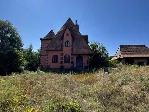 дом по адресу Вишнева