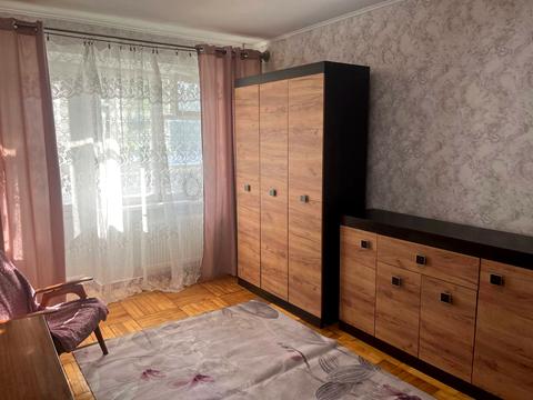 квартира по адресу Героев Крут ул. (Валентини Терешкової), 4