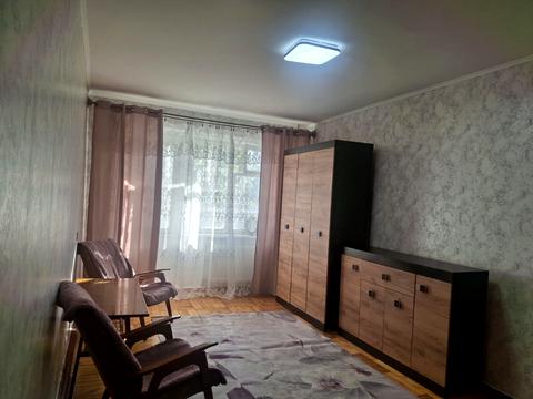 квартира по адресу Героев Крут ул. (Валентини Терешкової), 4
