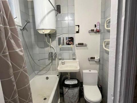 квартира по адресу Героев Крут ул. (Валентини Терешкової), 4