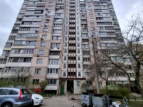 квартира за адресою Анни Ахматової вул., 39-Б