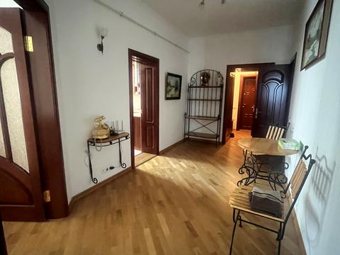 квартира за адресою Шевченка вул., 49