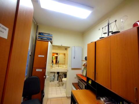 комерційна за адресою Кінна вул., 11