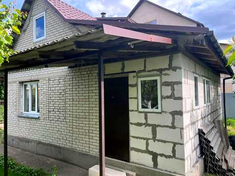 будинок за адресою с. Гореничі, Центральна вул.